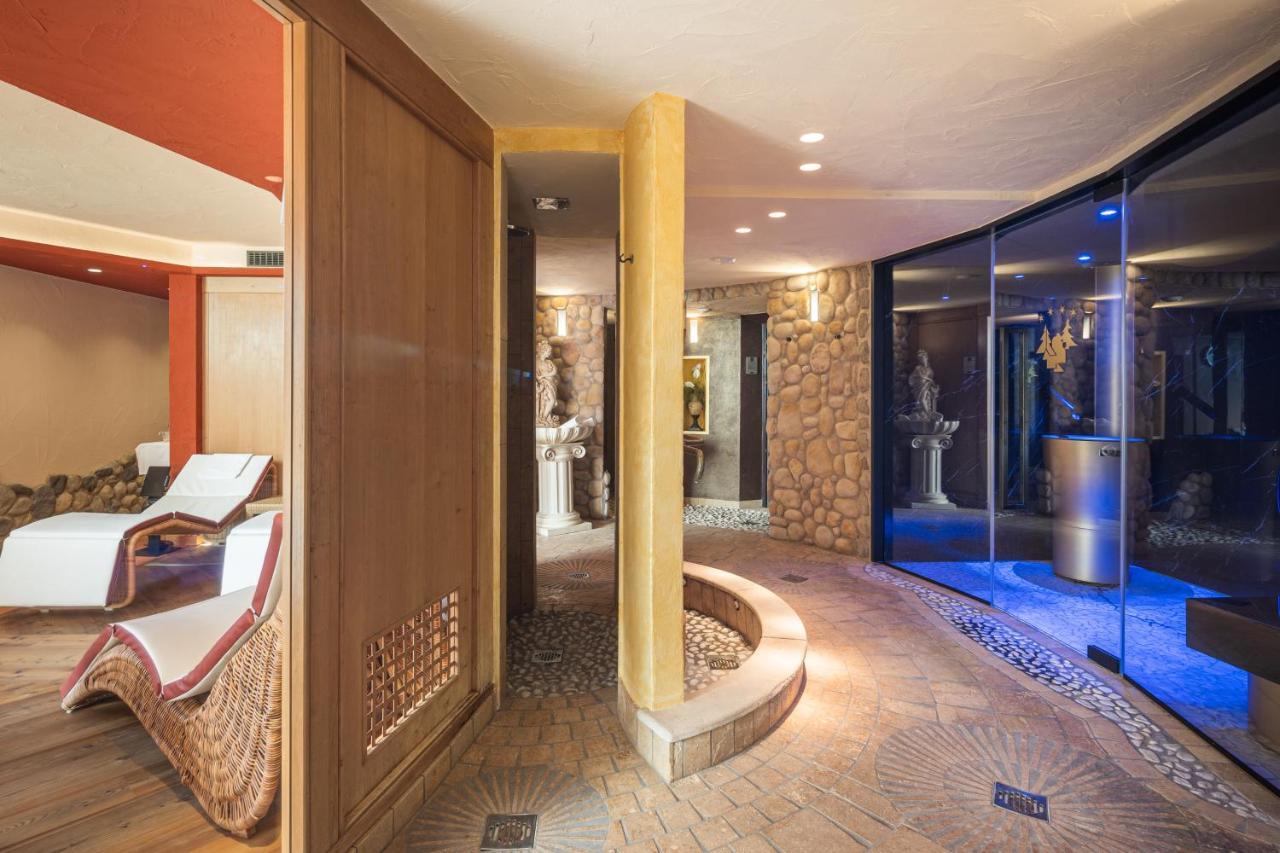 Hotel Foresta Moena Exterior photo
